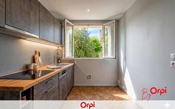 Appartement à vendre    3 pièces • 49,25 m2 Villeurbanne