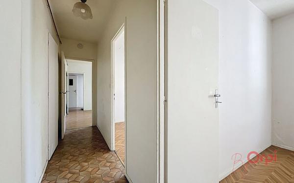 Appartement à vendre    3 pièces • 49,25 m2 Villeurbanne