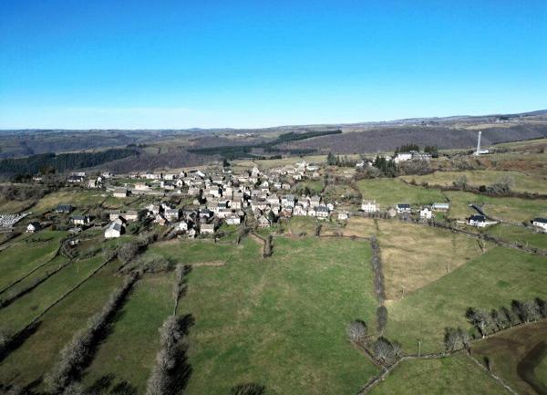Terrain à vendre    Prades-d'Aubrac