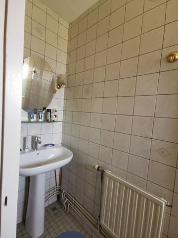 LA FLECHE, dans quartier proche commerces !!!