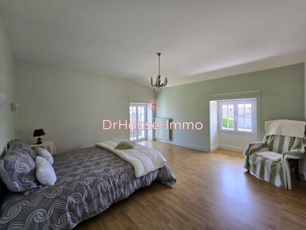 Maison à vendre 6 pièces de 268 m²