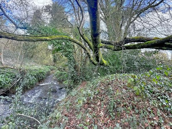 DECOUVREZ CE BIEN EN VIDEO DANS CETTE ANNONCE