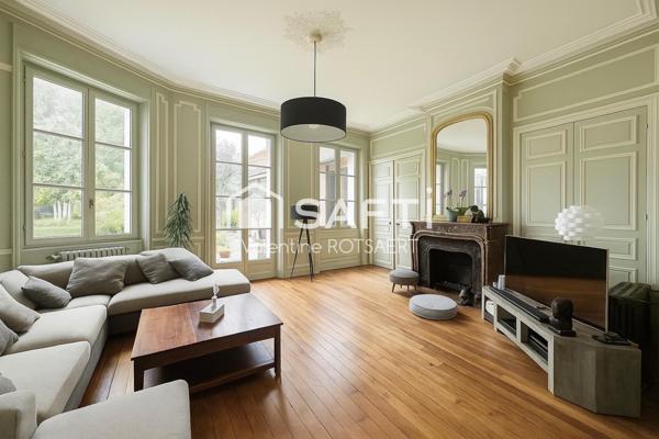 Très bel hôtel particulier en centre ville de Compiègne