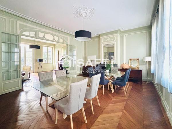 Très bel hôtel particulier en centre ville de Compiègne