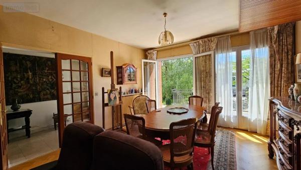 Achat - Maison Vendôme 41100 7 pièces 153 m 2 896 m 2