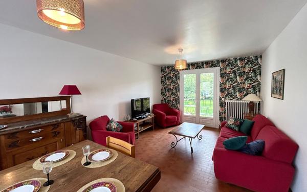 Appartement à louer    2 pièces • 50 m2    Aire-sur-l'Adour