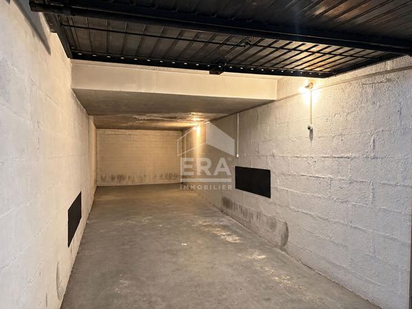 Box  Rue P.V. Couturier Levallois Perret 22.5 m2