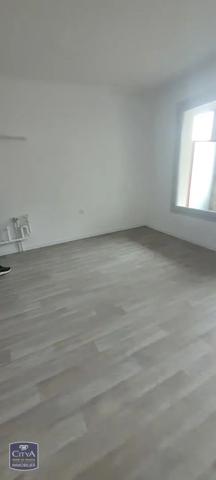 Appartement à louer 2 pièces 49.47m² Valenciennes (59300)