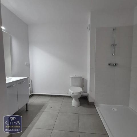 Appartement à louer 2 pièces 49.47m² Valenciennes (59300)