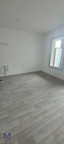 Appartement à louer 2 pièces 49.47m² Valenciennes (59300)