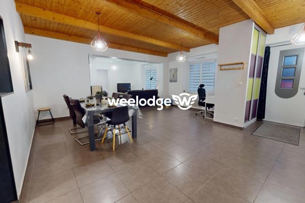 Maison à vendre 5 pièces de 101,43 m² à Saint-Hilaire-de-Riez