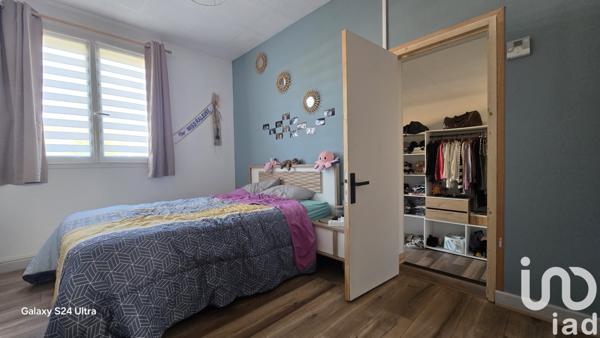 Maison à vendre 4 pièces 81 m² Saint-Amand-Montrond