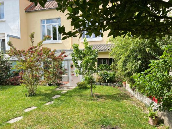 Maison à vendre 6 pièces BOULOGNE SUR MER - 4 chambres - jardin clos - véranda