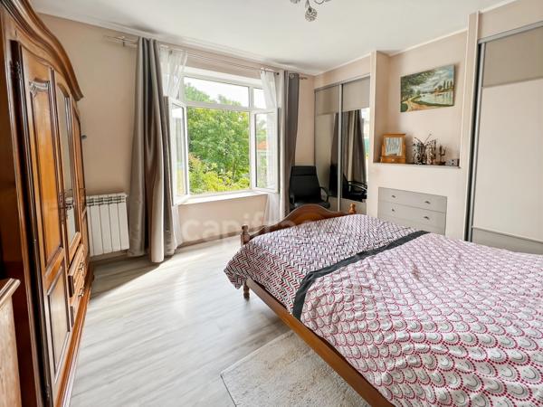 Maison à vendre 6 pièces BOULOGNE SUR MER - 4 chambres - jardin clos - véranda