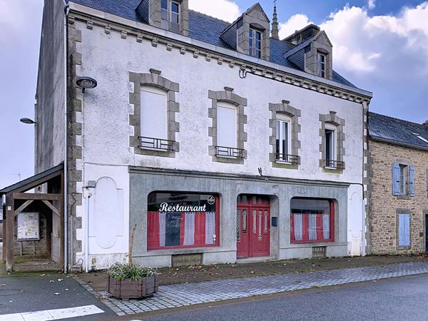 Investisseurs : Immeuble à vendre à Saint-Thurien