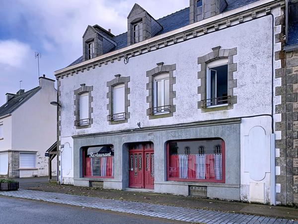 Investisseurs : Immeuble à vendre à Saint-Thurien