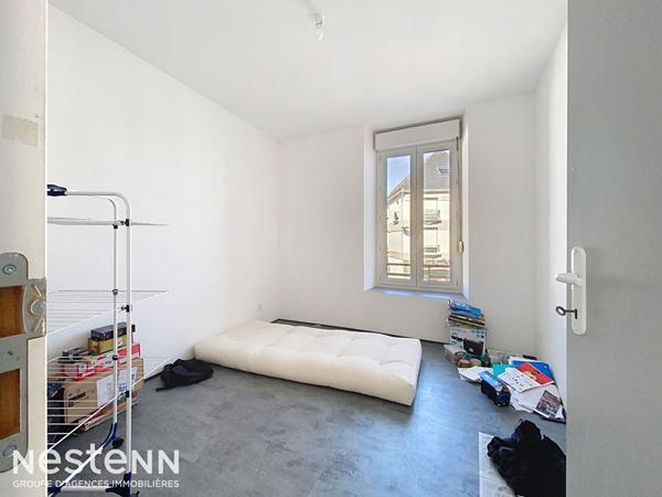 Investisseurs : Immeuble à vendre à Saint-Thurien