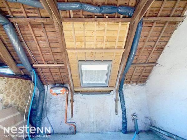 Investisseurs : Immeuble à vendre à Saint-Thurien