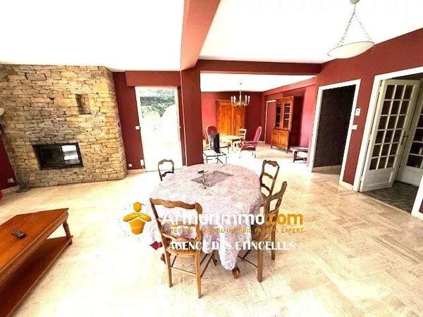 Vente Maison 7 pièces 205 m2 à Martigné-Ferchaud