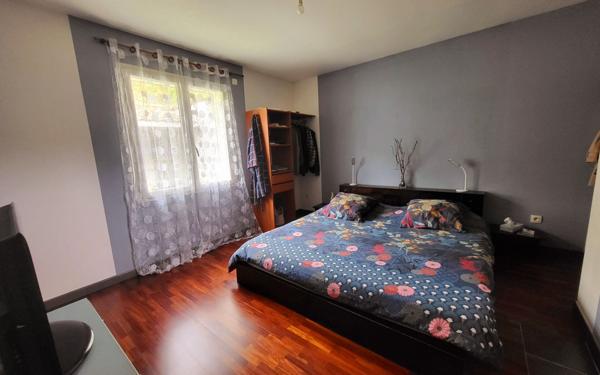 Maison à vendre    6 pièces • 201,49 m2 Trévoux