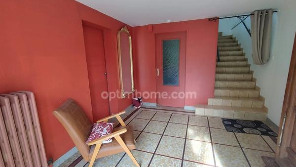 Revigny-sur-Ornain maison individuelle à vendre sans travaux sur un terrain de 2 600 m² - Piscine.