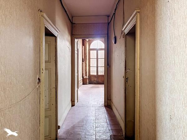 Immeuble à vendre 161 250 € Moissac 272 m² DPE D