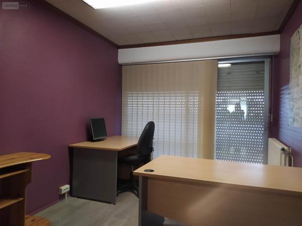 Fonds et/ou murs commerciaux à vendre à Tinchebray Bocage dans l'Orne (61800), ref : VI77STCORNIER