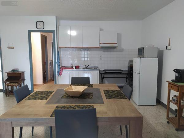 Fonds et/ou murs commerciaux à vendre à Tinchebray Bocage dans l'Orne (61800), ref : VI77STCORNIER