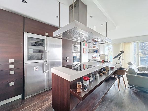 Appartement Suresnes 3 pièce(s) 100 m2