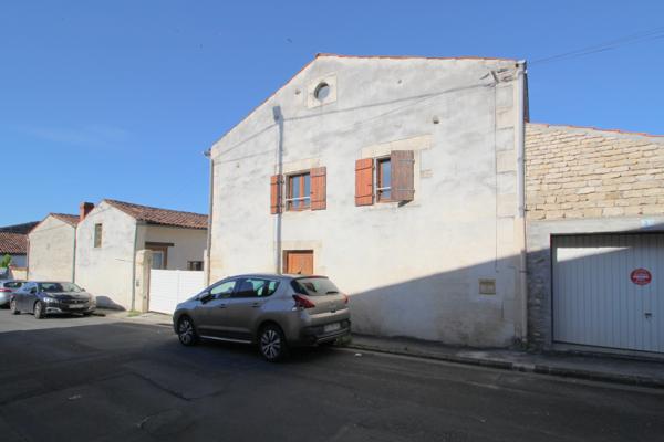 Maison à vendre à Matha (17160) - Charente-Maritime