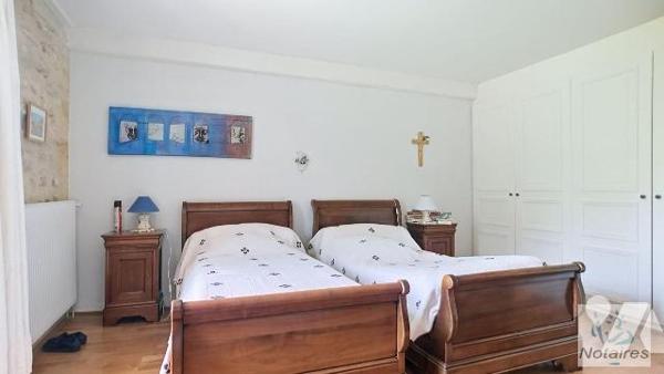 Maison à Vendre à Camblanes-et-Meynac (33360) en Gironde (33).

Proche Latresne (33360) Magni...