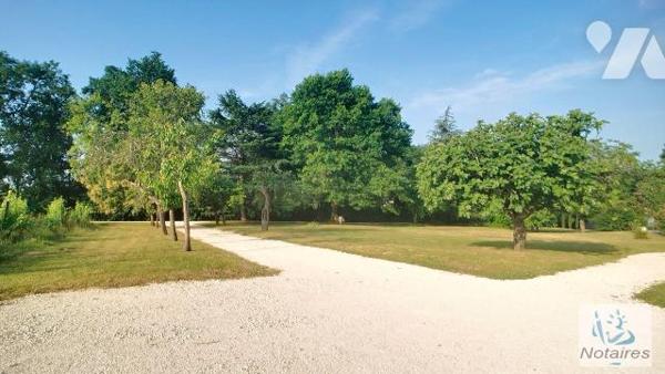 Maison à Vendre à Camblanes-et-Meynac (33360) en Gironde (33).

Proche Latresne (33360) Magni...