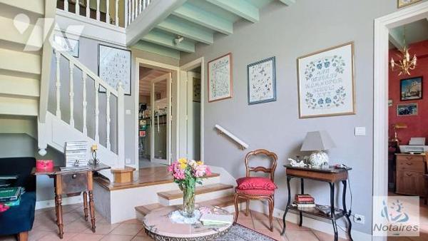 Maison à Vendre à Camblanes-et-Meynac (33360) en Gironde (33).

Proche Latresne (33360) Magni...