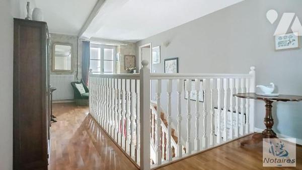 Maison à Vendre à Camblanes-et-Meynac (33360) en Gironde (33).

Proche Latresne (33360) Magni...