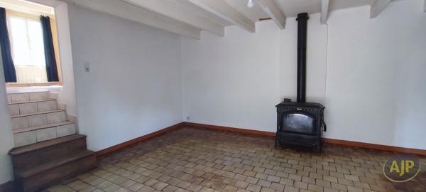 Maison à vendre Pons - 5 pièces, 100m² avec 3 chambre(s) à 110 000€ - AJP Immobilier Pons