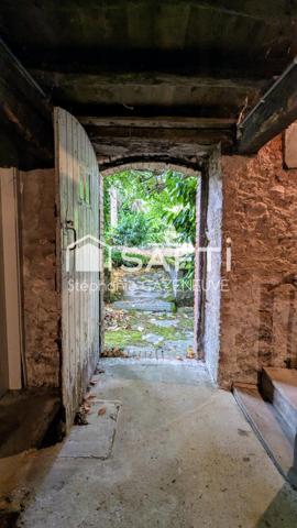 Sublime maison bourgeoise - charme, volume et une âme à part entière