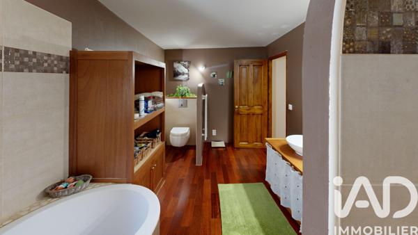 Maison à vendre 7 pièces 156 m² Mallemort