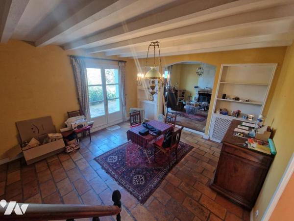 Villa T4 de charme au style provençal, située dans un quartier calme et résidentiel de Lieuran