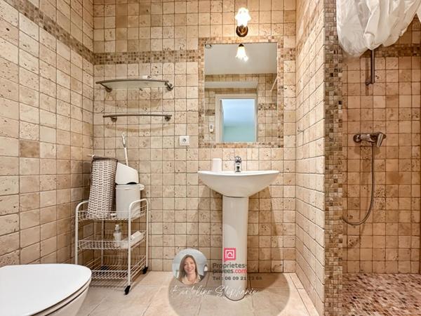 TRANS-EN-PROVENCE - Villa de plain-pied avec piscine, dépendance et terrain paysagé
