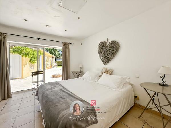 TRANS-EN-PROVENCE - Villa de plain-pied avec piscine, dépendance et terrain paysagé