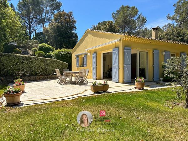 TRANS-EN-PROVENCE - Villa de plain-pied avec piscine, dépendance et terrain paysagé