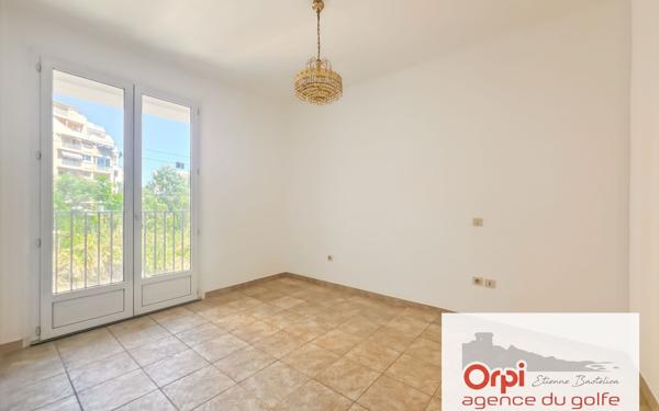 Appartement à vendre    4 pièces • 71,21 m2 Ajaccio