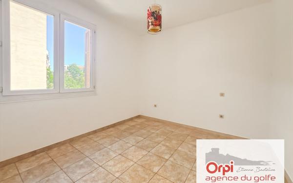 Appartement à vendre    4 pièces • 71,21 m2 Ajaccio