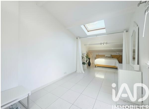 Maison à vendre 6 pièces 136 m² Roquevaire