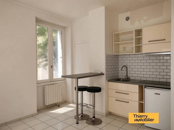 Appartement 1 pièce - 44200 Nantes -  République