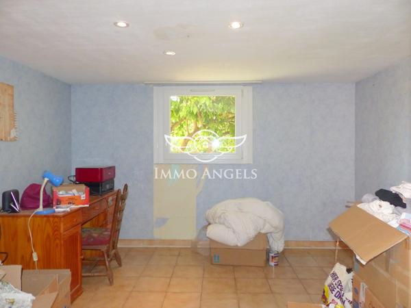 Maison T6 de 130m² sur 500m² de terrain + garage