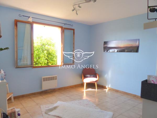 Maison T6 de 130m² sur 500m² de terrain + garage
