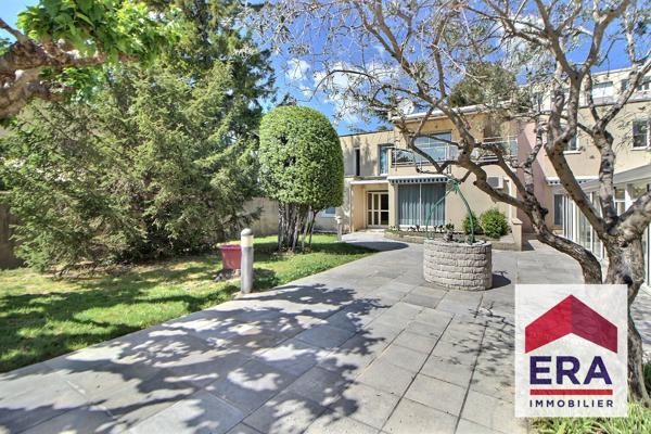 Maison Pierrelatte 257 m² habitables - 747m² de terrain!