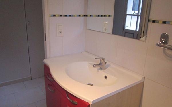 Maison à louer    3 pièces •  Tartas