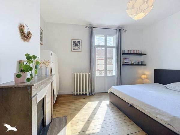 Maison à vendre 581 085 € Tours 6 p 150 m² DPE C